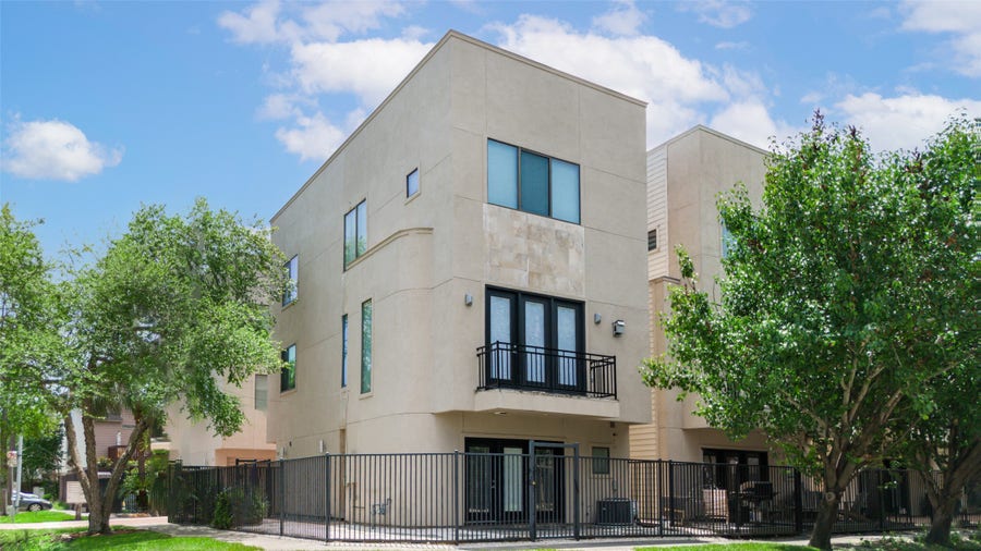 Property photo for 731 Reinerman Street, Houston, TX