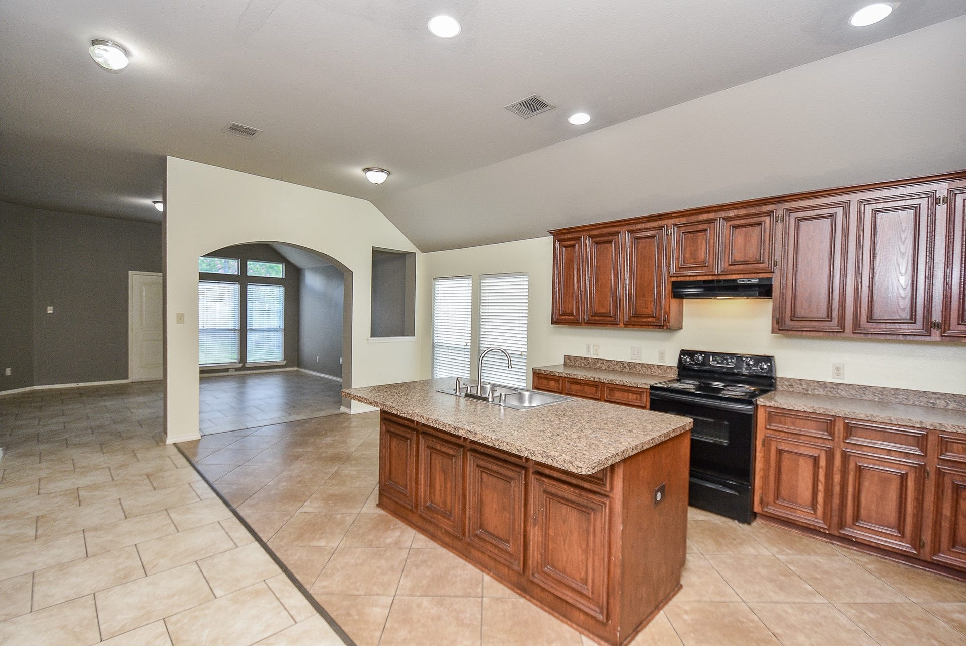 9235 Black Tooth Way, Humble, TX 77396 9235 Black Tooth Way, Humble, TX 77396