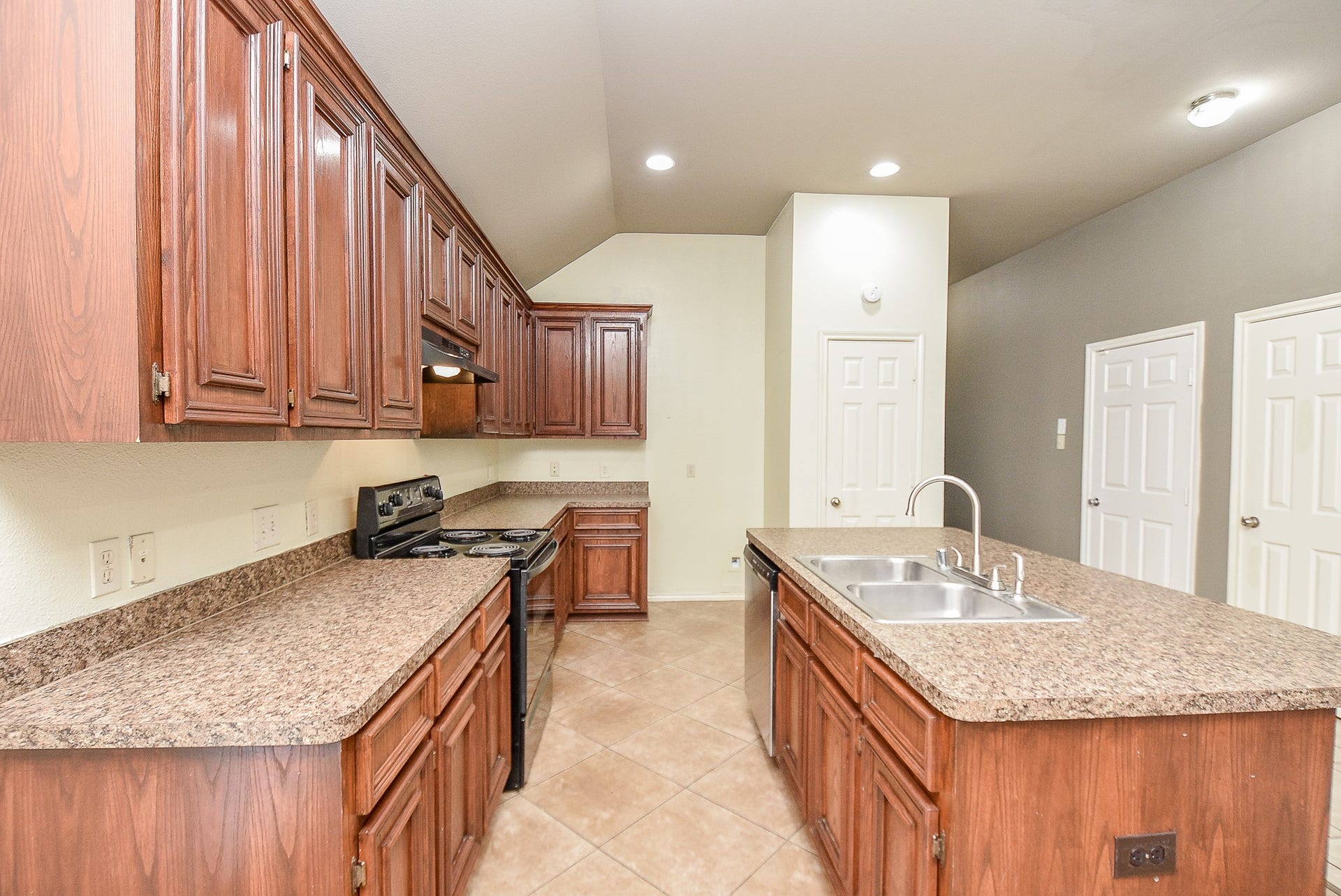 9235 Black Tooth Way, Humble, TX 77396 9235 Black Tooth Way, Humble, TX 77396