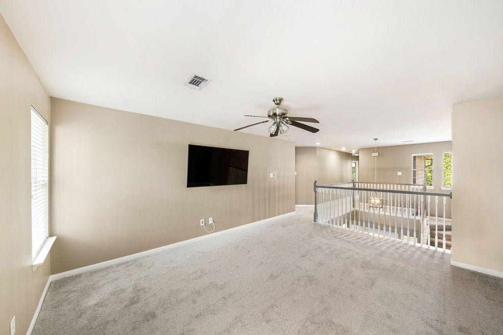 86 N Valley Oaks Circle, The Woodlands, TX 77382 86 N Valley Oaks Circle, The Woodlands, TX 77382