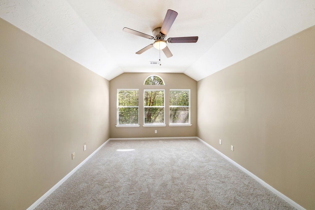 86 N Valley Oaks Circle, The Woodlands, TX 77382 86 N Valley Oaks Circle, The Woodlands, TX 77382