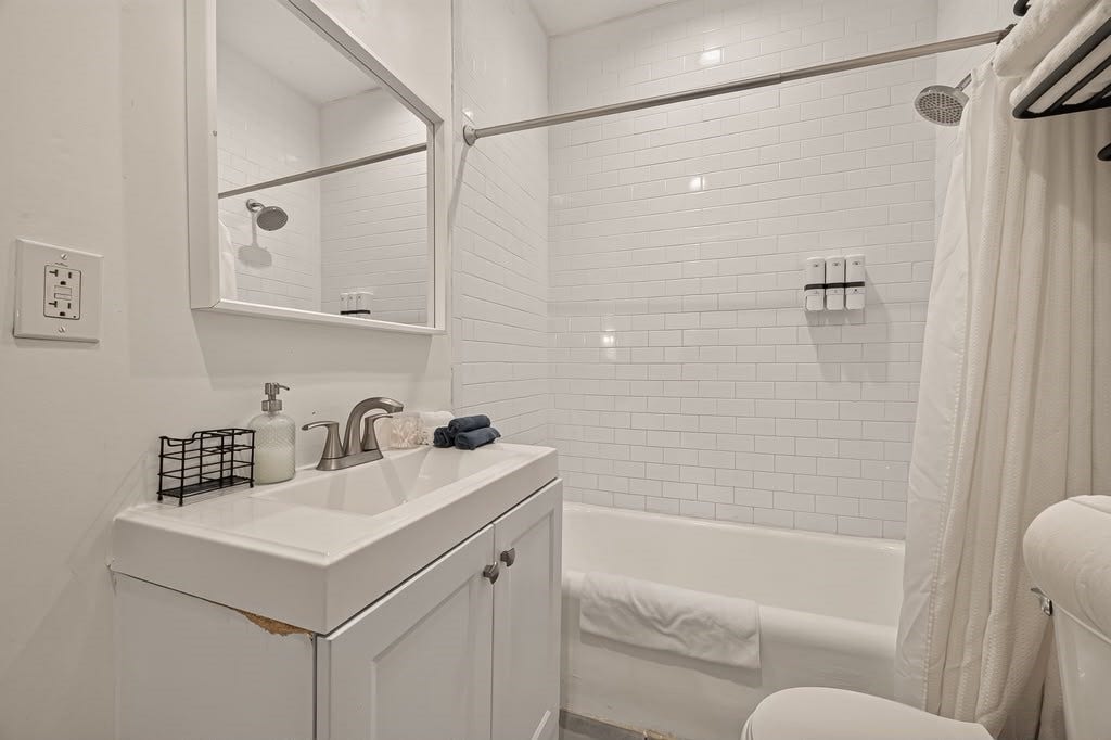 2508 Wheeler Street, Houston, TX 77004 2508 Wheeler Street, Houston, TX 77004