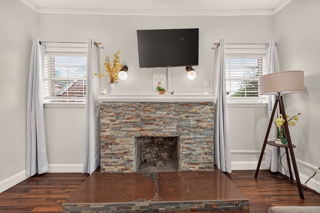 2508 Wheeler Street, Houston, TX 77004 2508 Wheeler Street, Houston, TX 77004