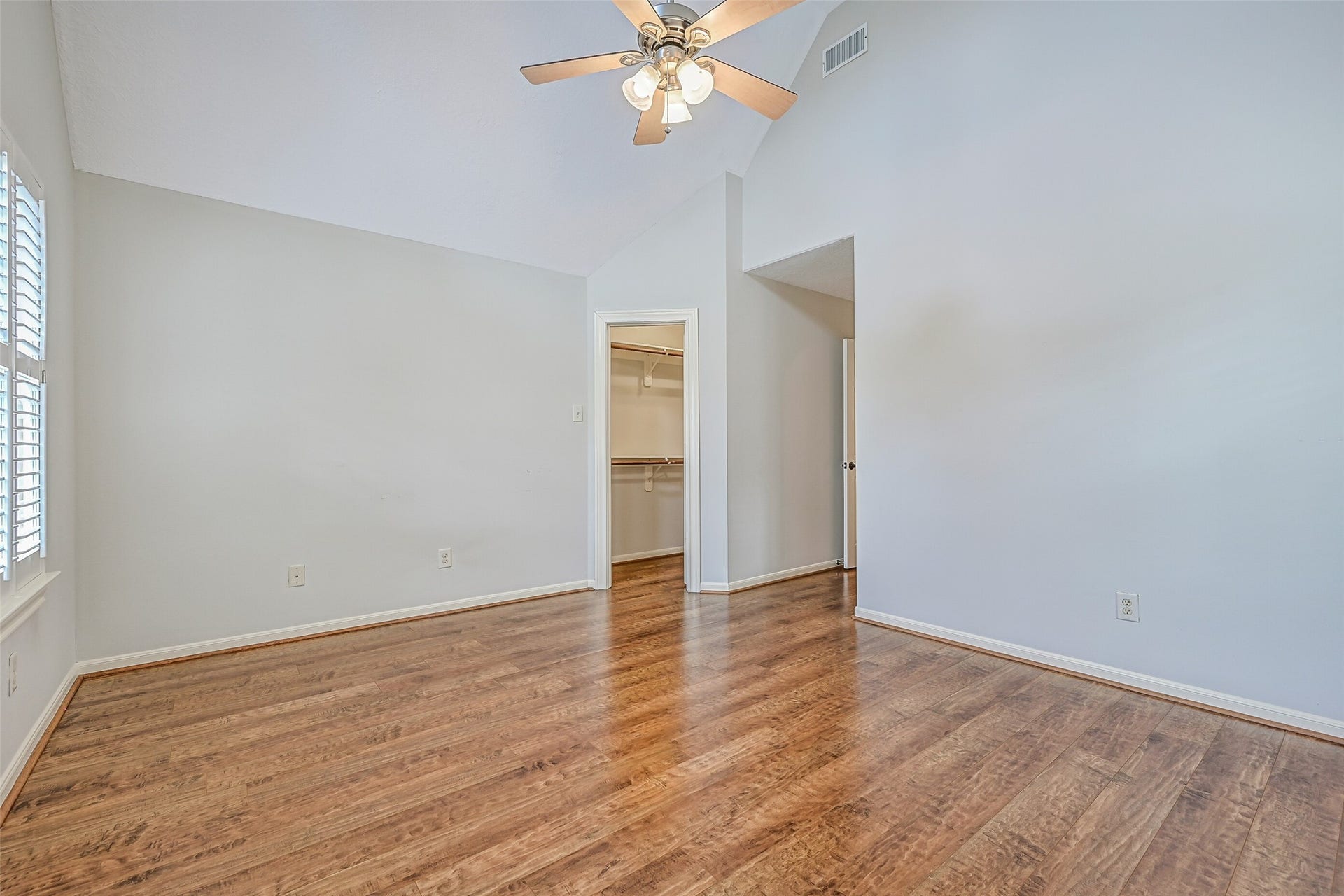 2611 Katie Harbor Drive, Manvel, TX 77578