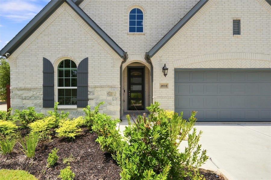 Property photo for 29715 Brushy Gables Drive, Magnolia, TX