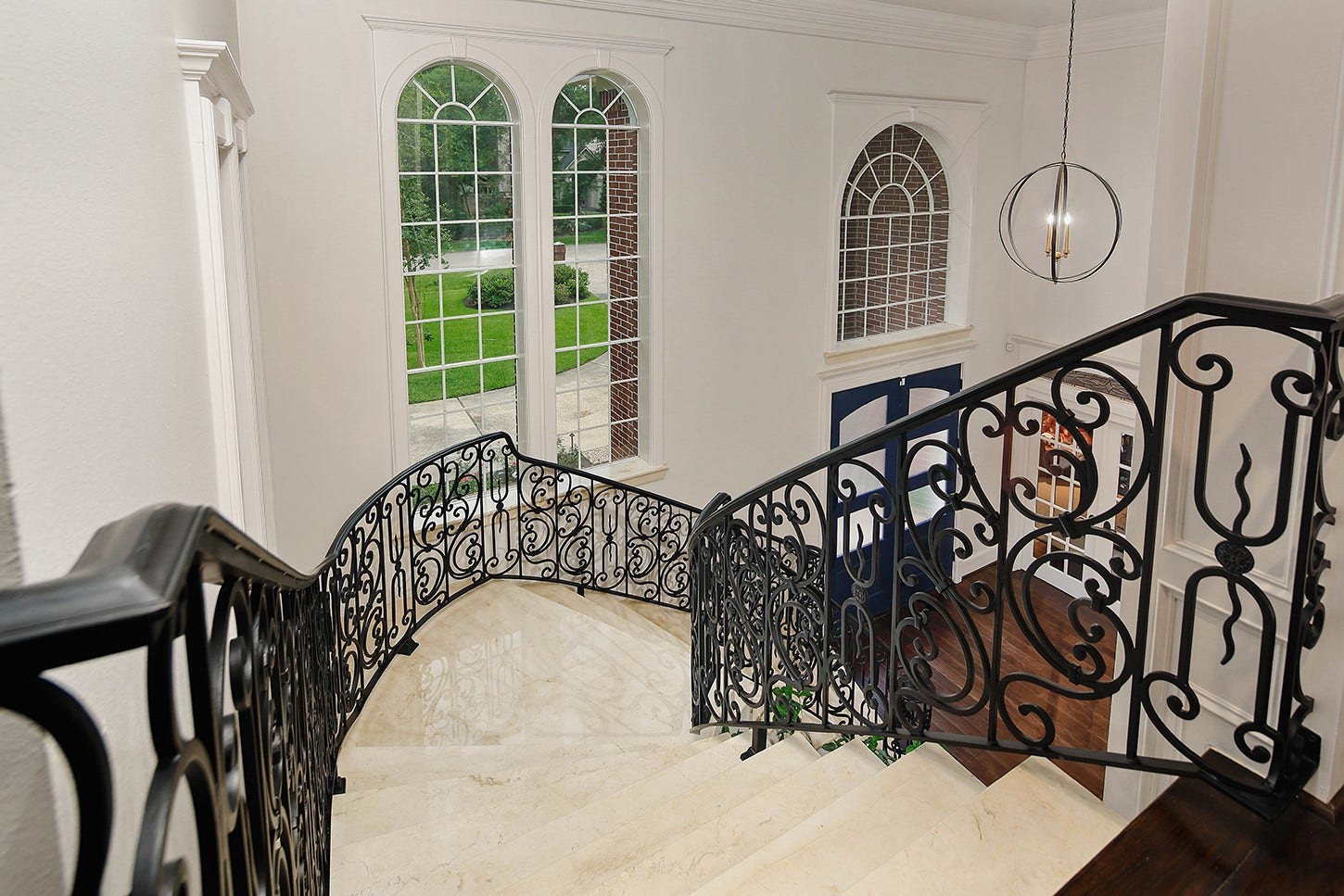 25 Red Sable Point, The Woodlands, TX 77380 25 Red Sable Point, The Woodlands, TX 77380