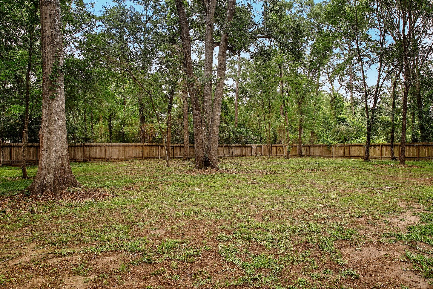 25 Red Sable Point, The Woodlands, TX 77380 25 Red Sable Point, The Woodlands, TX 77380
