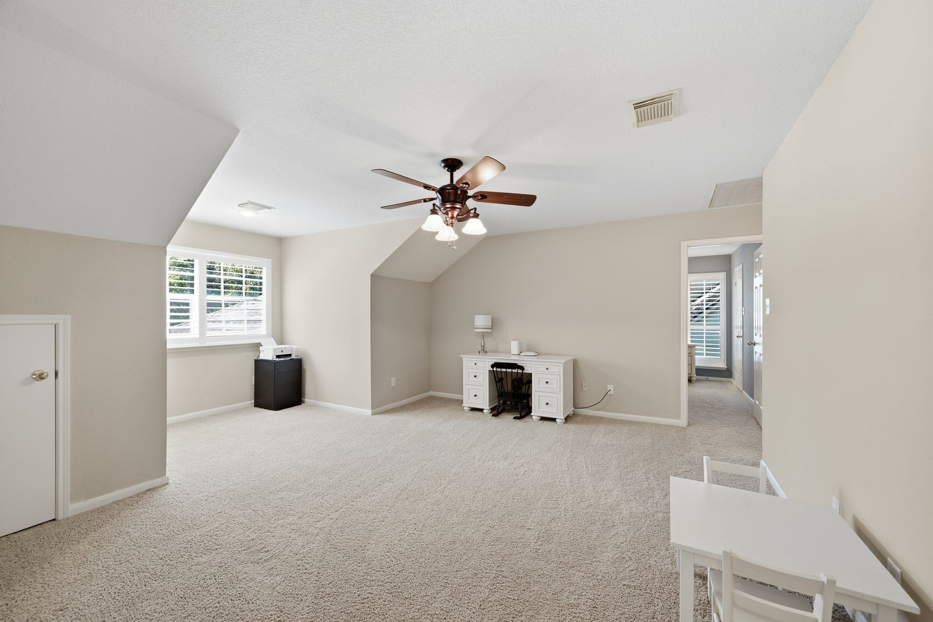 67 Driftoak Circle, The Woodlands, TX 77381 67 Driftoak Circle, The Woodlands, TX 77381