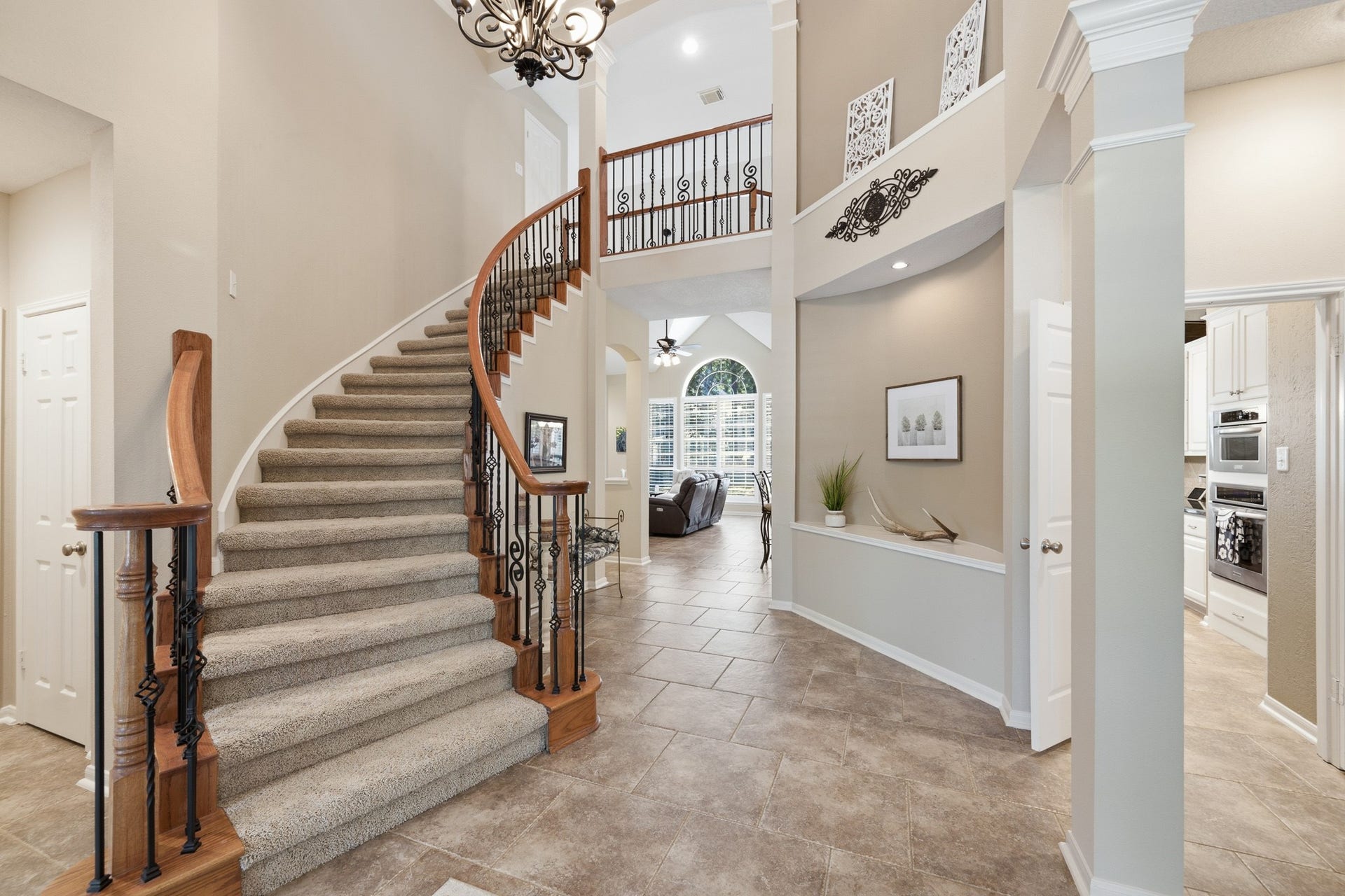 67 Driftoak Circle, The Woodlands, TX 77381 67 Driftoak Circle, The Woodlands, TX 77381