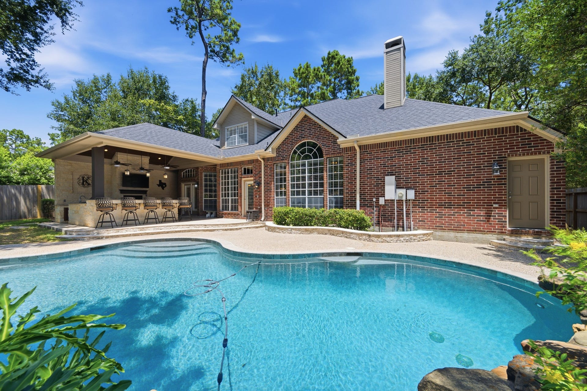 67 Driftoak Circle, The Woodlands, TX 77381 67 Driftoak Circle, The Woodlands, TX 77381