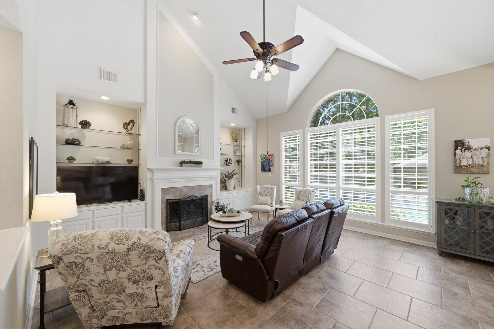 67 Driftoak Circle, The Woodlands, TX 77381 67 Driftoak Circle, The Woodlands, TX 77381