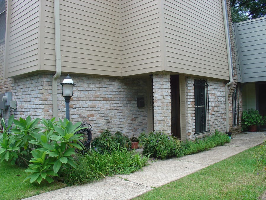 Property photo for 6320 1st Street, Bellaire, TX
