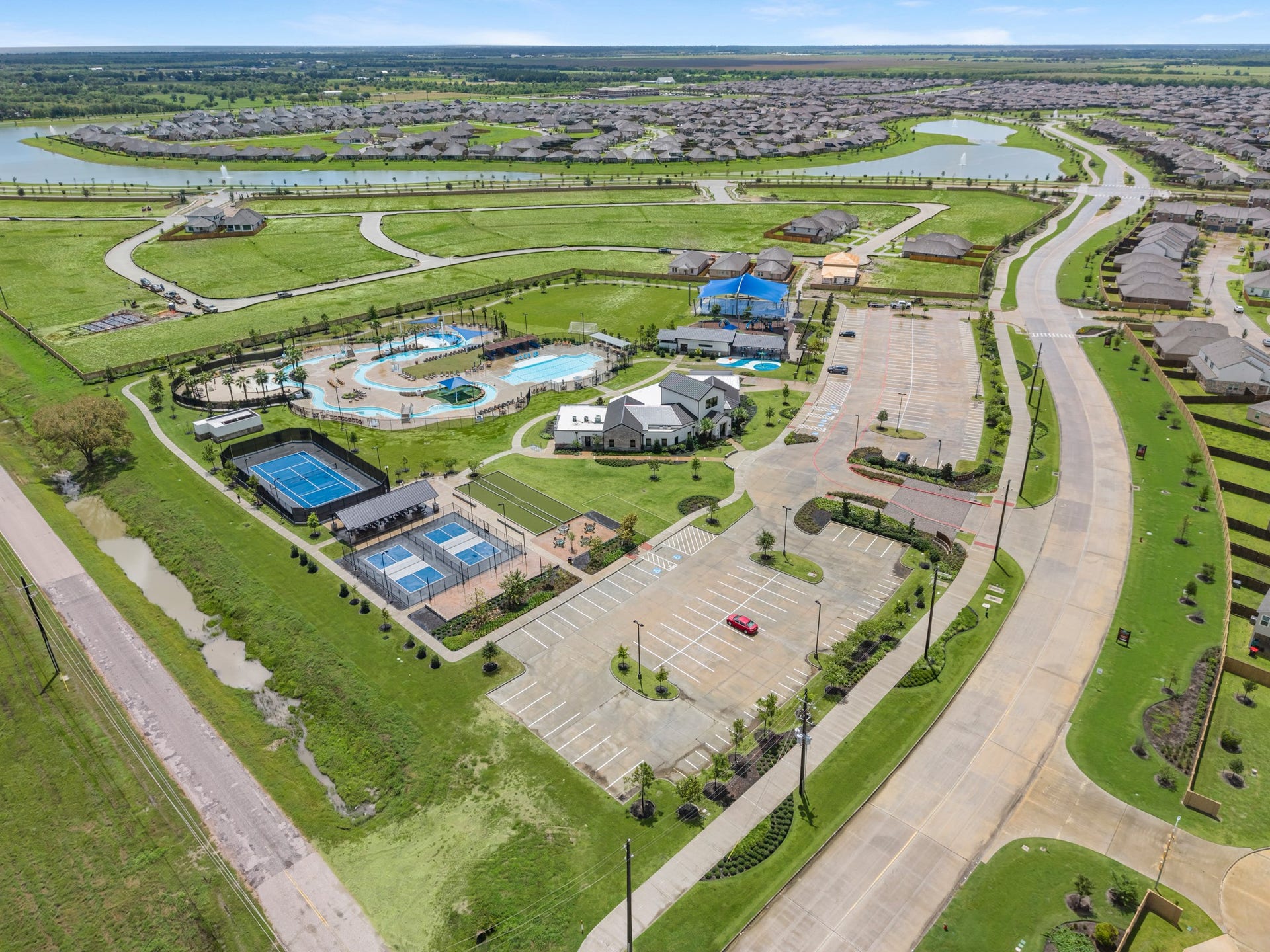 10502 Watershed Drive, Rosharon, TX 77583 10502 Watershed Drive, Rosharon, TX 77583