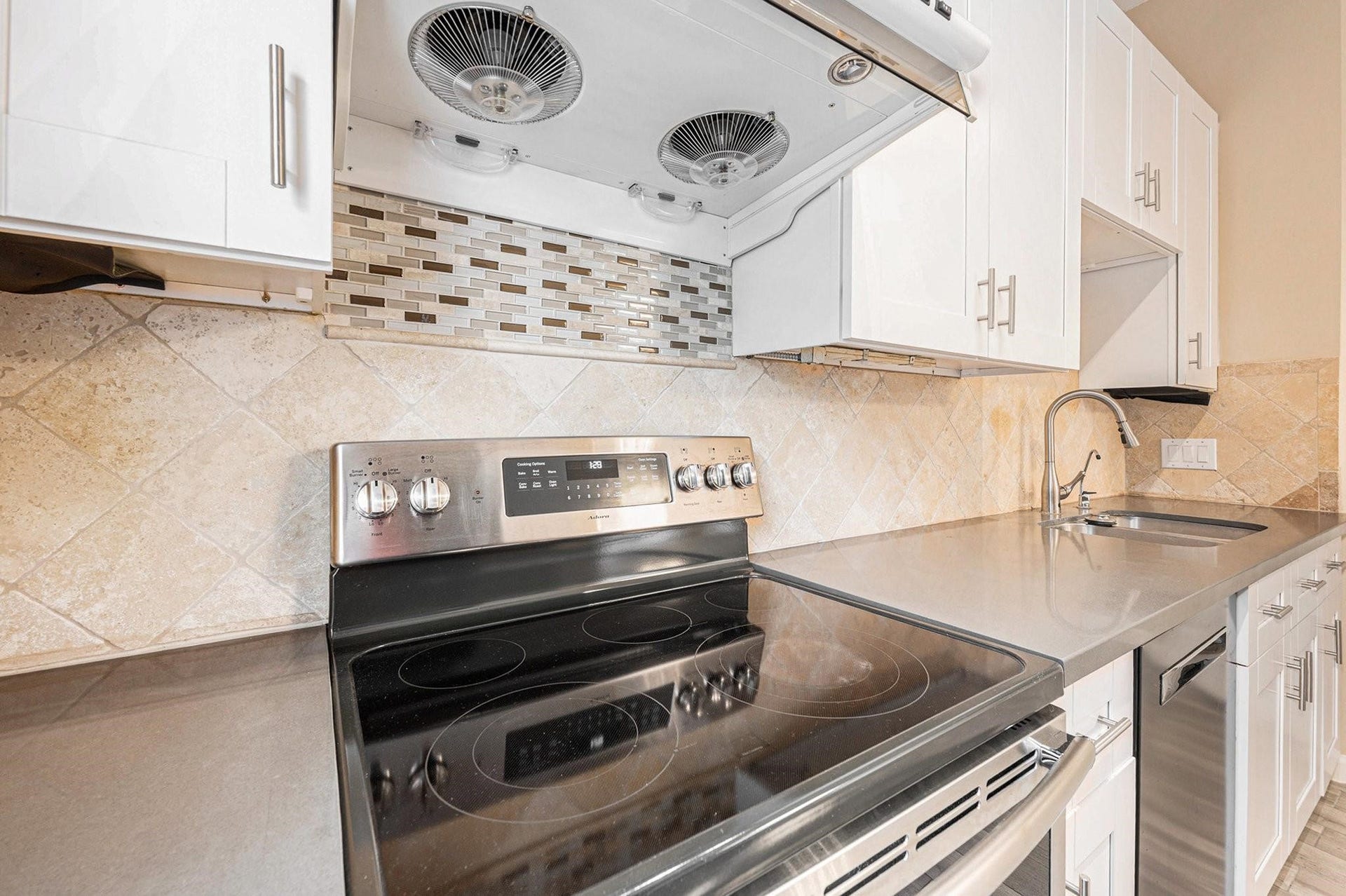 2710 Grants Lake Boulevard, #E3, Sugar Land, TX 77479 Range