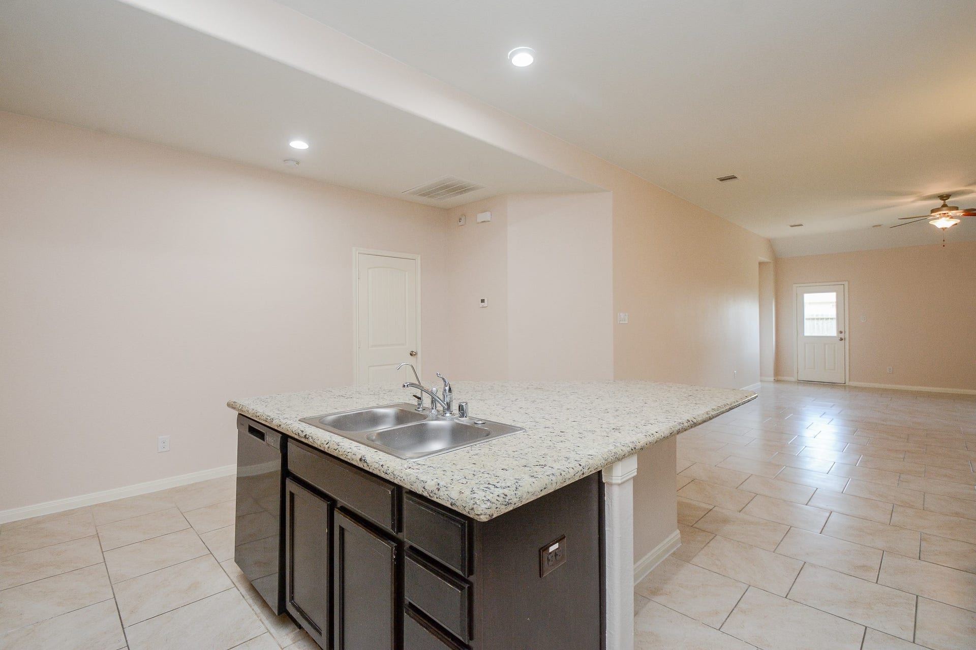 9531 Mcdowell Drive, Rosenberg, TX 77469 9531 Mcdowell Drive, Rosenberg, TX 77469