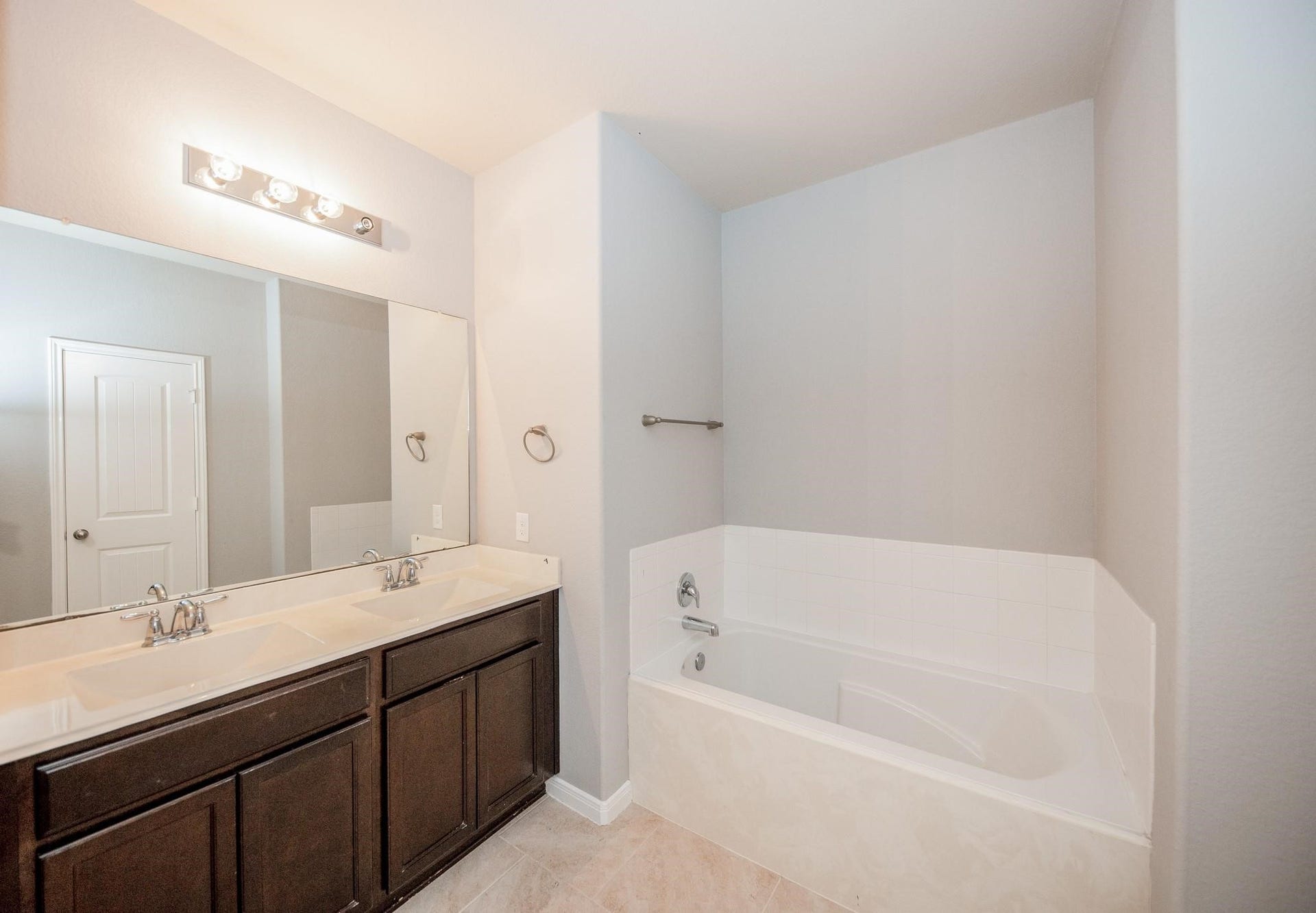 9531 Mcdowell Drive, Rosenberg, TX 77469 9531 Mcdowell Drive, Rosenberg, TX 77469