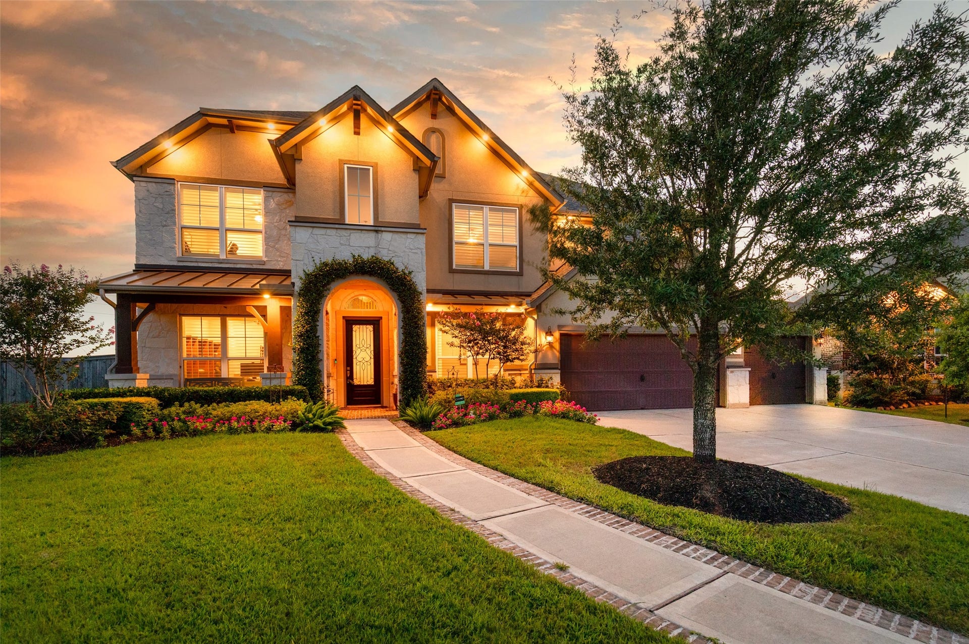 99 Zenith Lane, Sugar Land, TX 77498 99 Zenith Lane, Sugar Land, TX 77498