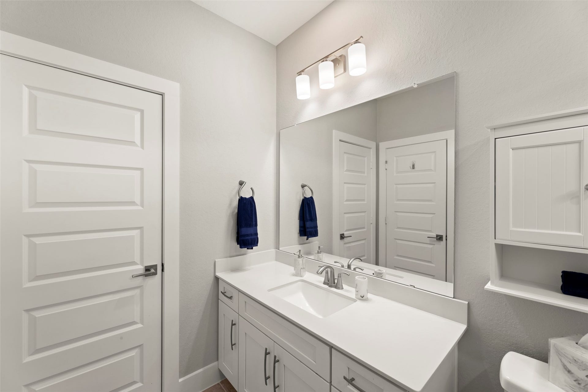 99 Zenith Lane, Sugar Land, TX 77498 99 Zenith Lane, Sugar Land, TX 77498