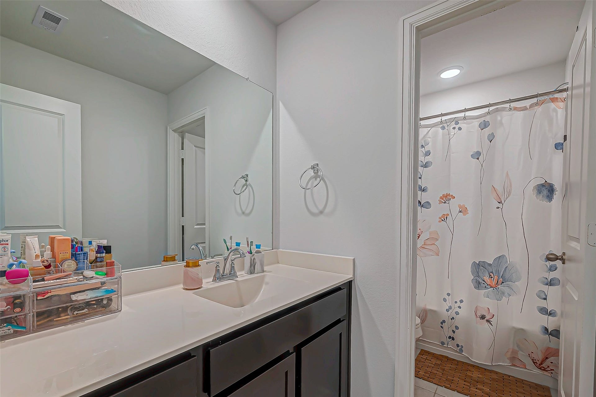 2805 Vanilla Sky Lane, La Marque, TX 77568 2805 Vanilla Sky Lane, La Marque, TX 77568