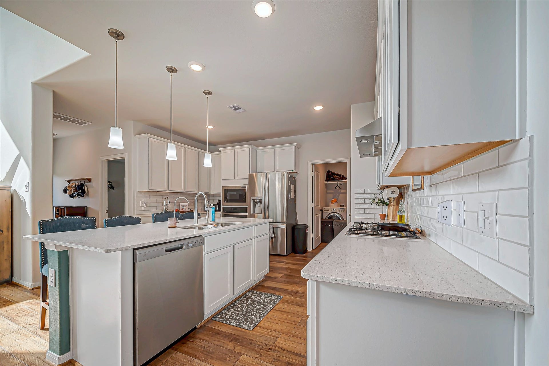 2805 Vanilla Sky Lane, La Marque, TX 77568 2805 Vanilla Sky Lane, La Marque, TX 77568