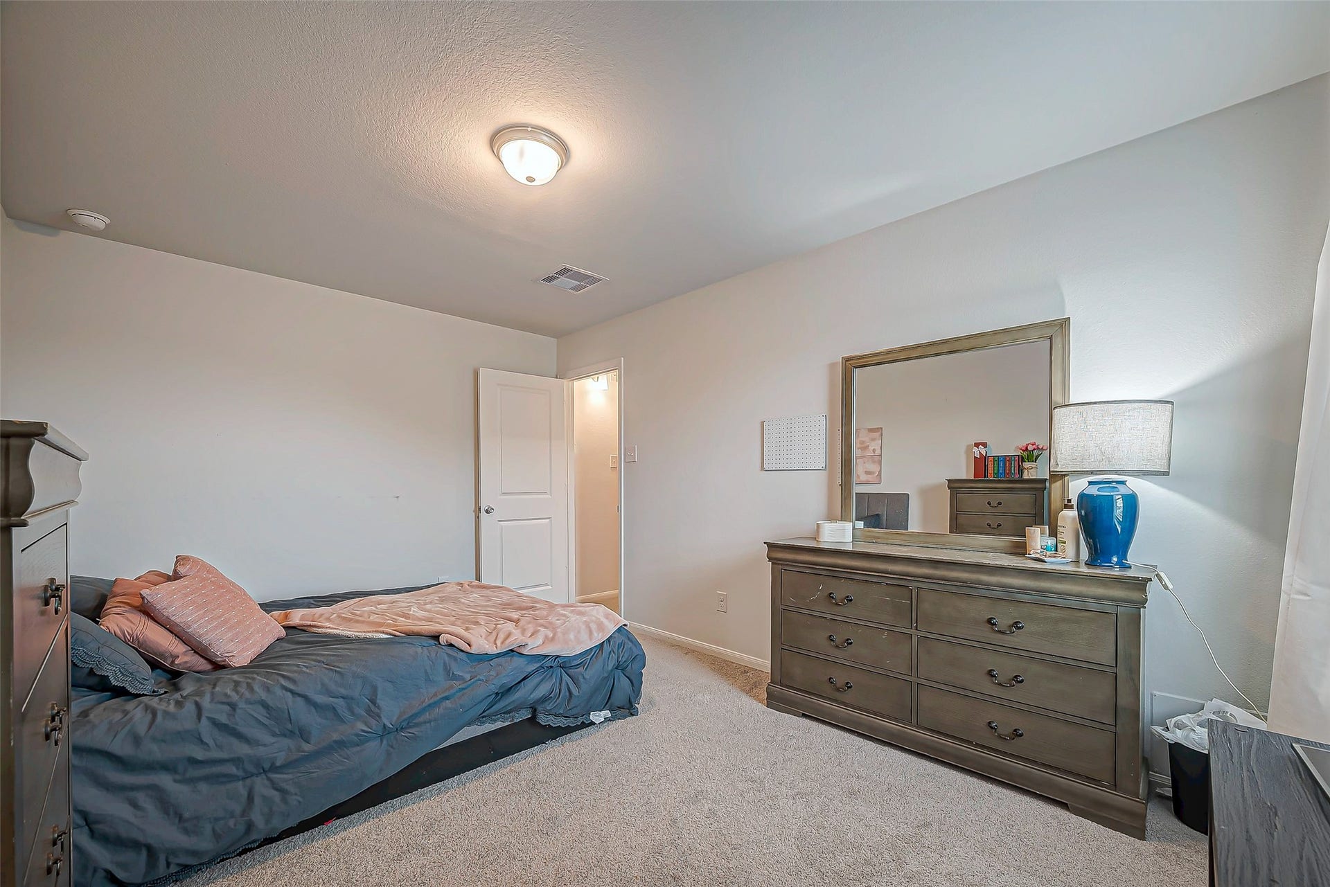 2805 Vanilla Sky Lane, La Marque, TX 77568 2805 Vanilla Sky Lane, La Marque, TX 77568