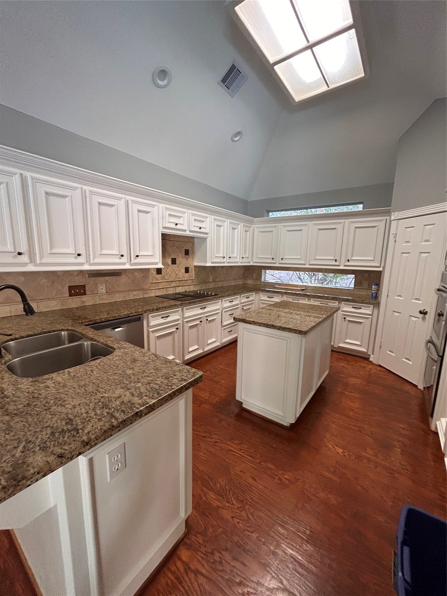 3411 Cedar Mill Court, Houston, TX 77345