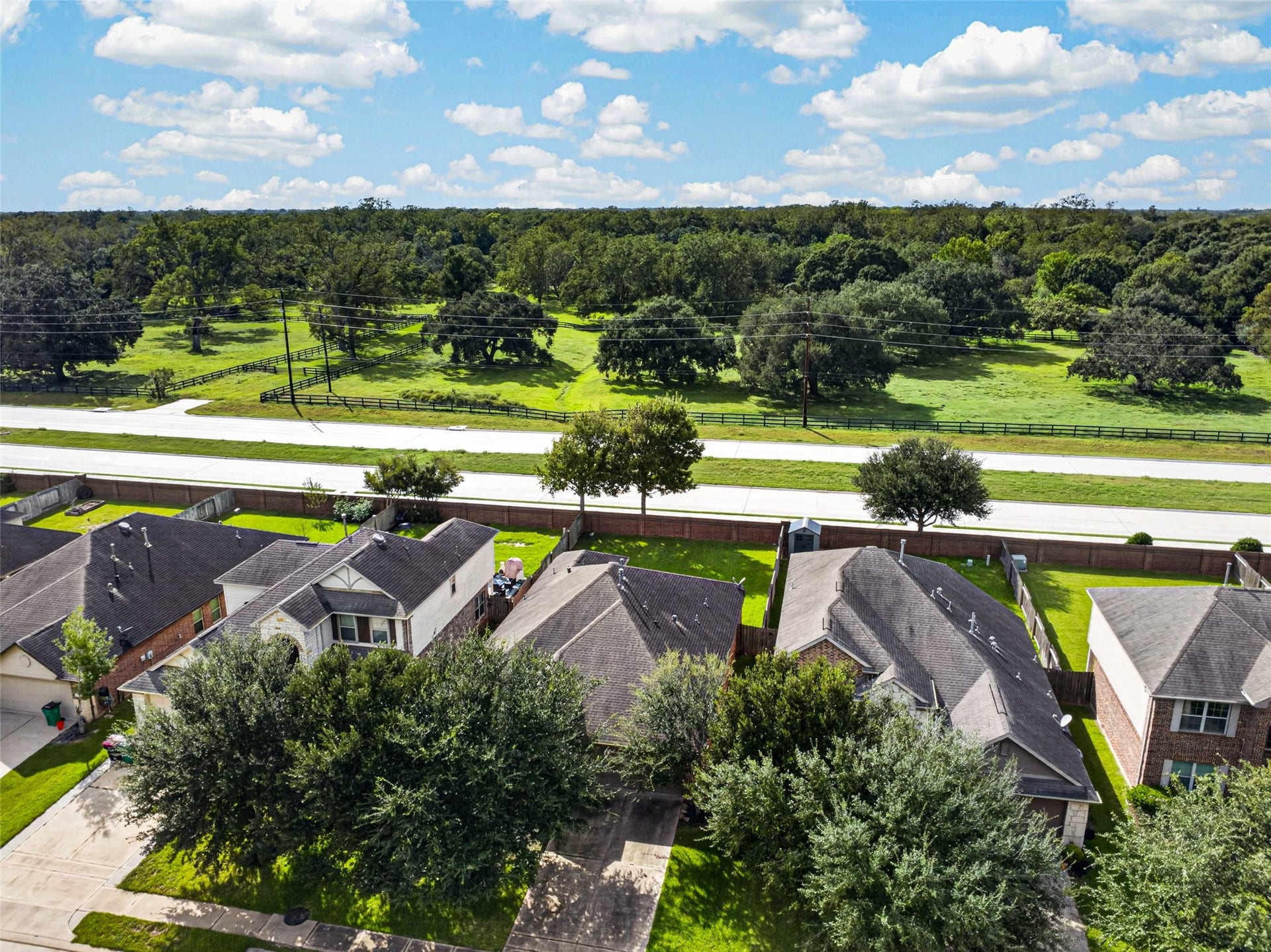 3335 Jane Way, Richmond, TX 77406