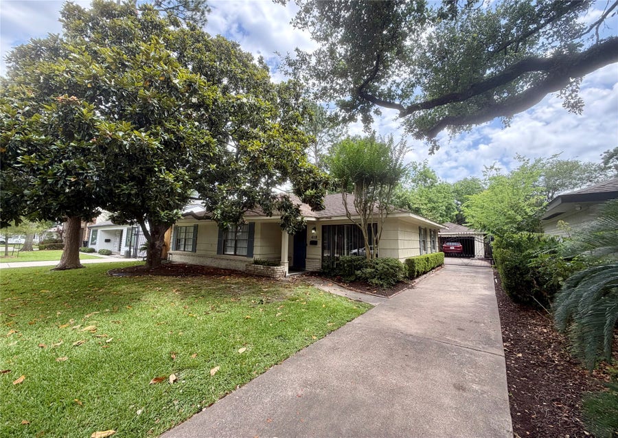 Property photo for 4119 Portsmouth Street, Houston, TX