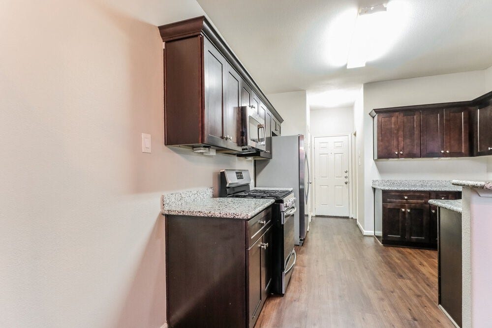 2730 Mesquite Ridge Drive, Houston, TX 77073 2730 Mesquite Ridge Drive, Houston, TX 77073