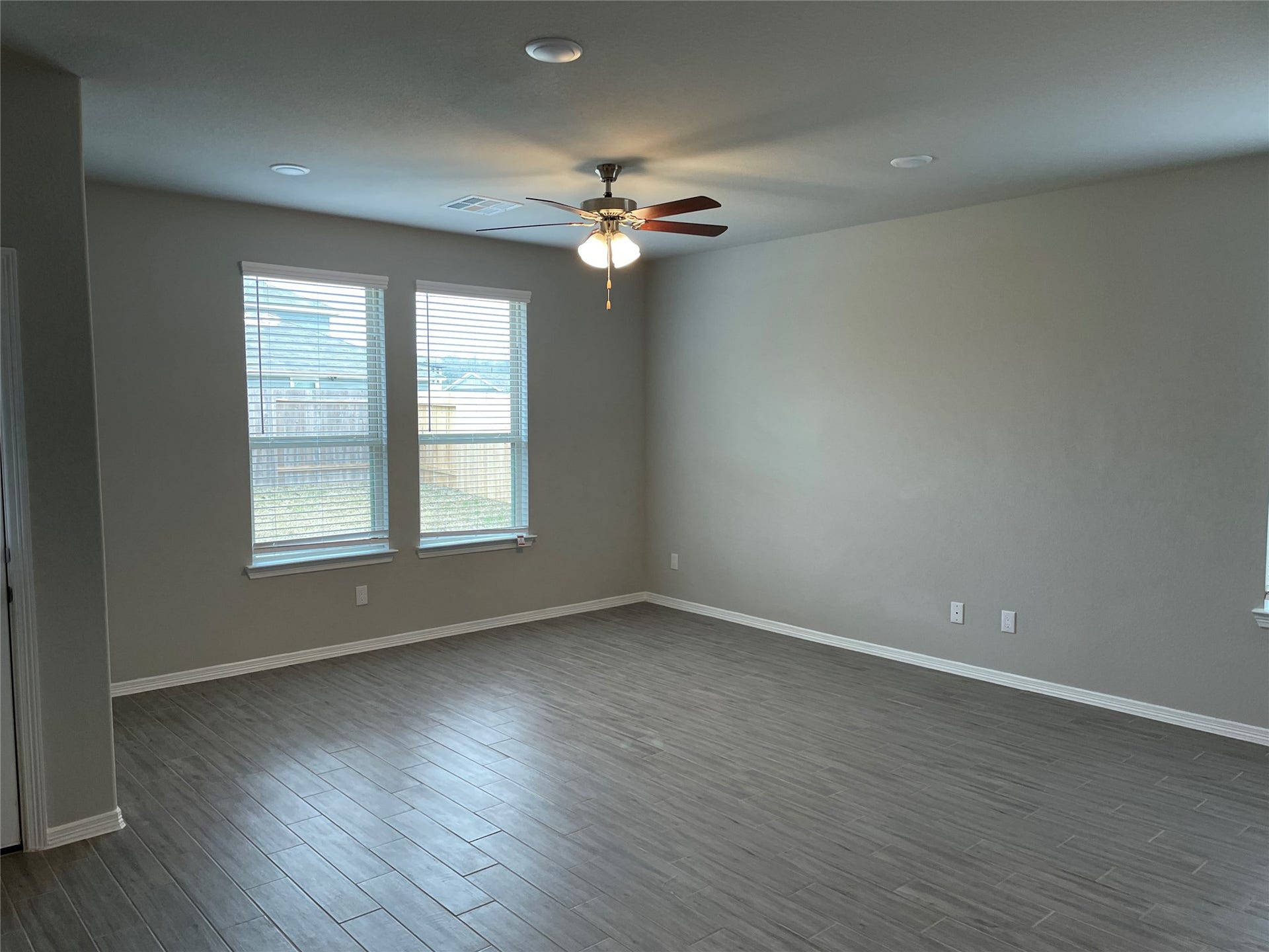 806 Cypress Summit Road, Huffman, TX 77336