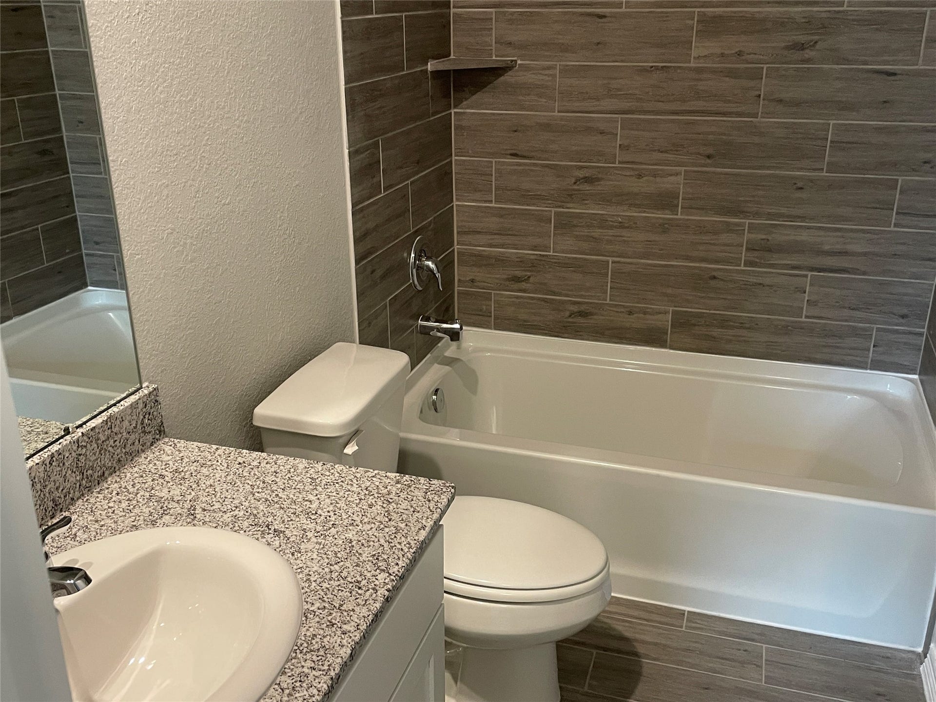 806 Cypress Summit Road, Huffman, TX 77336