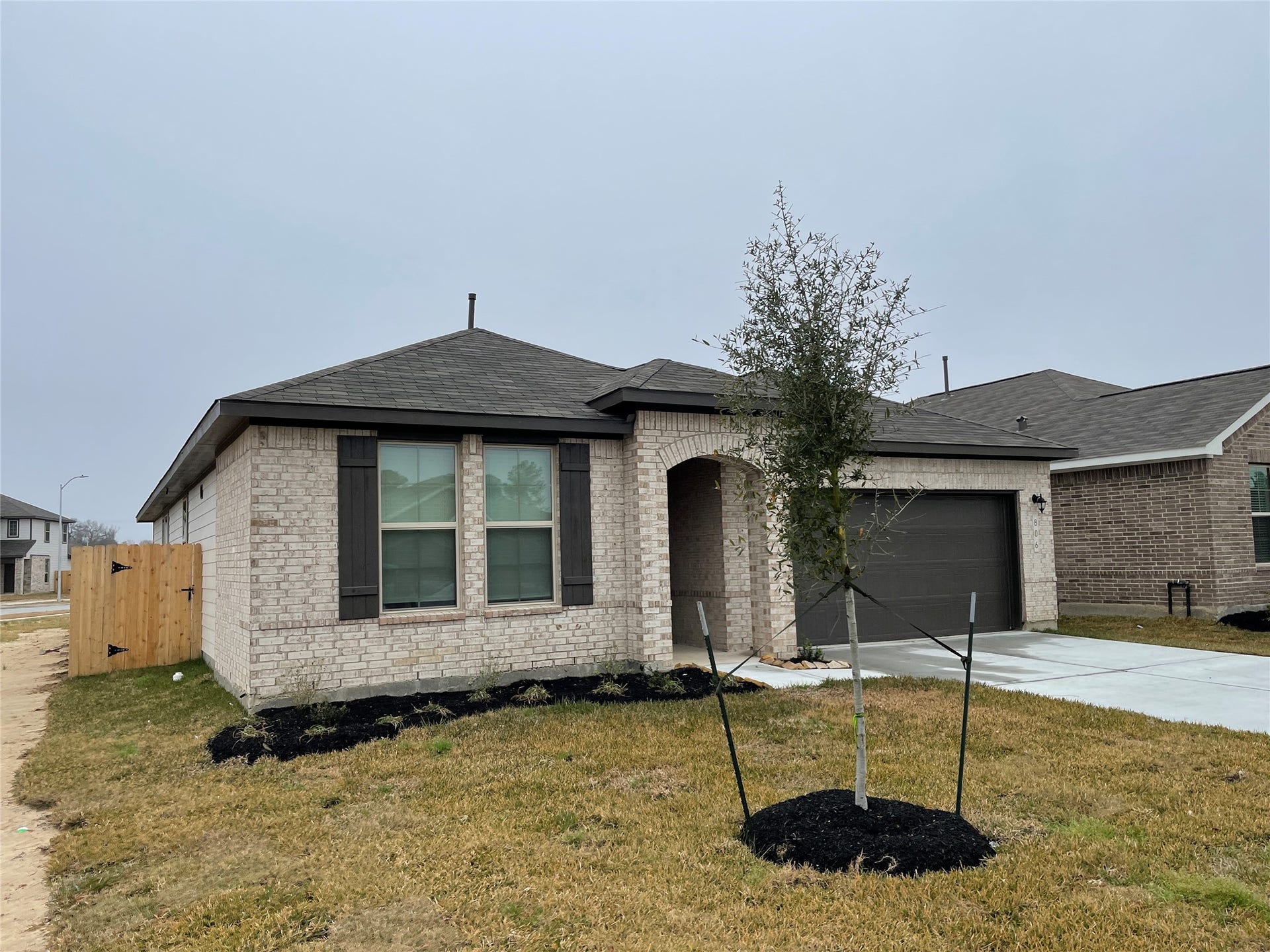 806 Cypress Summit Road, Huffman, TX 77336
