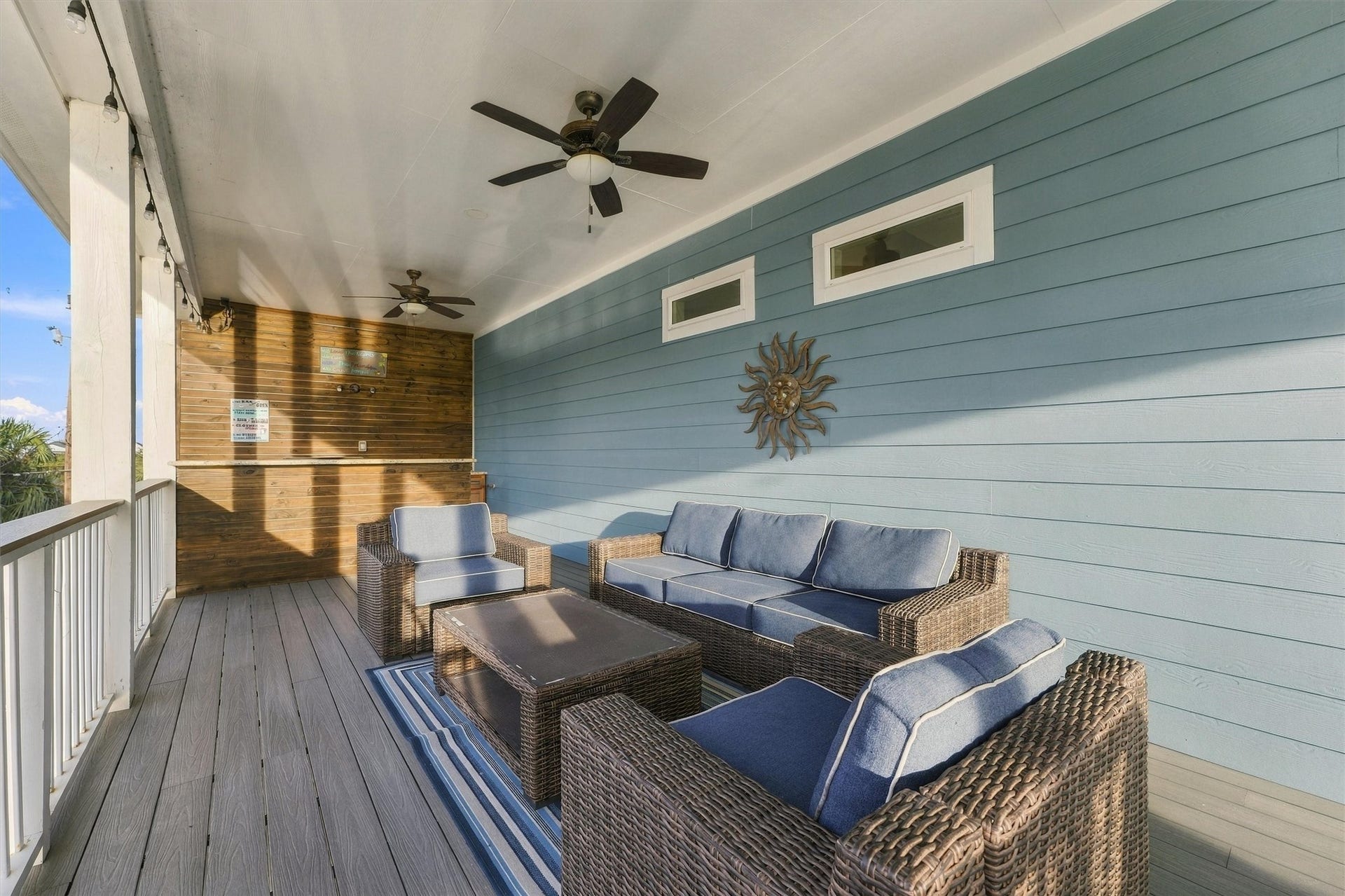 3931 Laguna Drive, Galveston, TX 77554 3931 Laguna Drive, Galveston, TX 77554