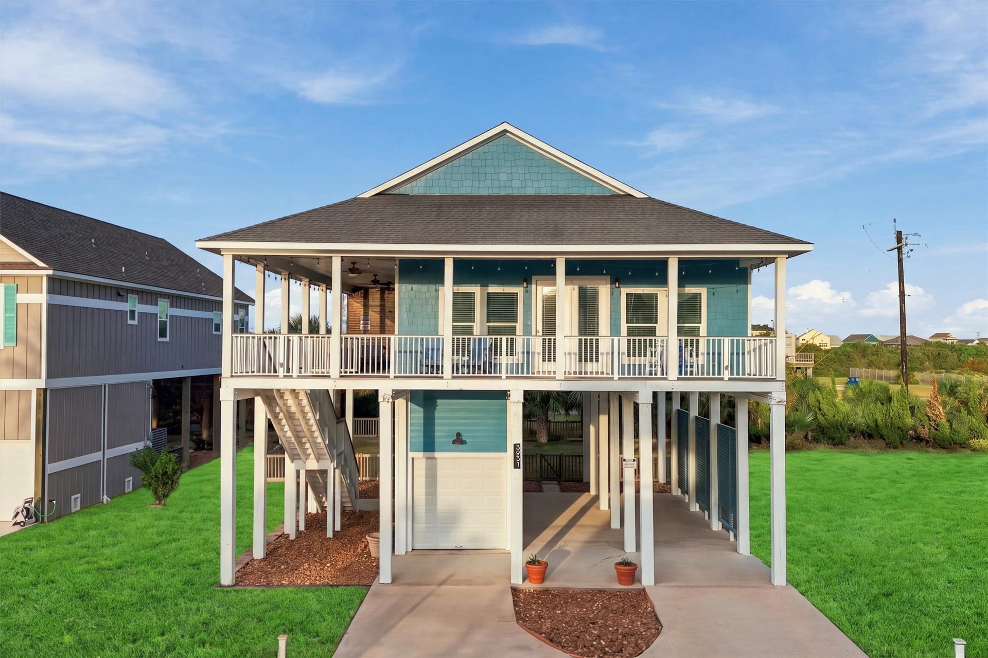 3931 Laguna Drive, Galveston, TX 77554 3931 Laguna Drive, Galveston, TX 77554