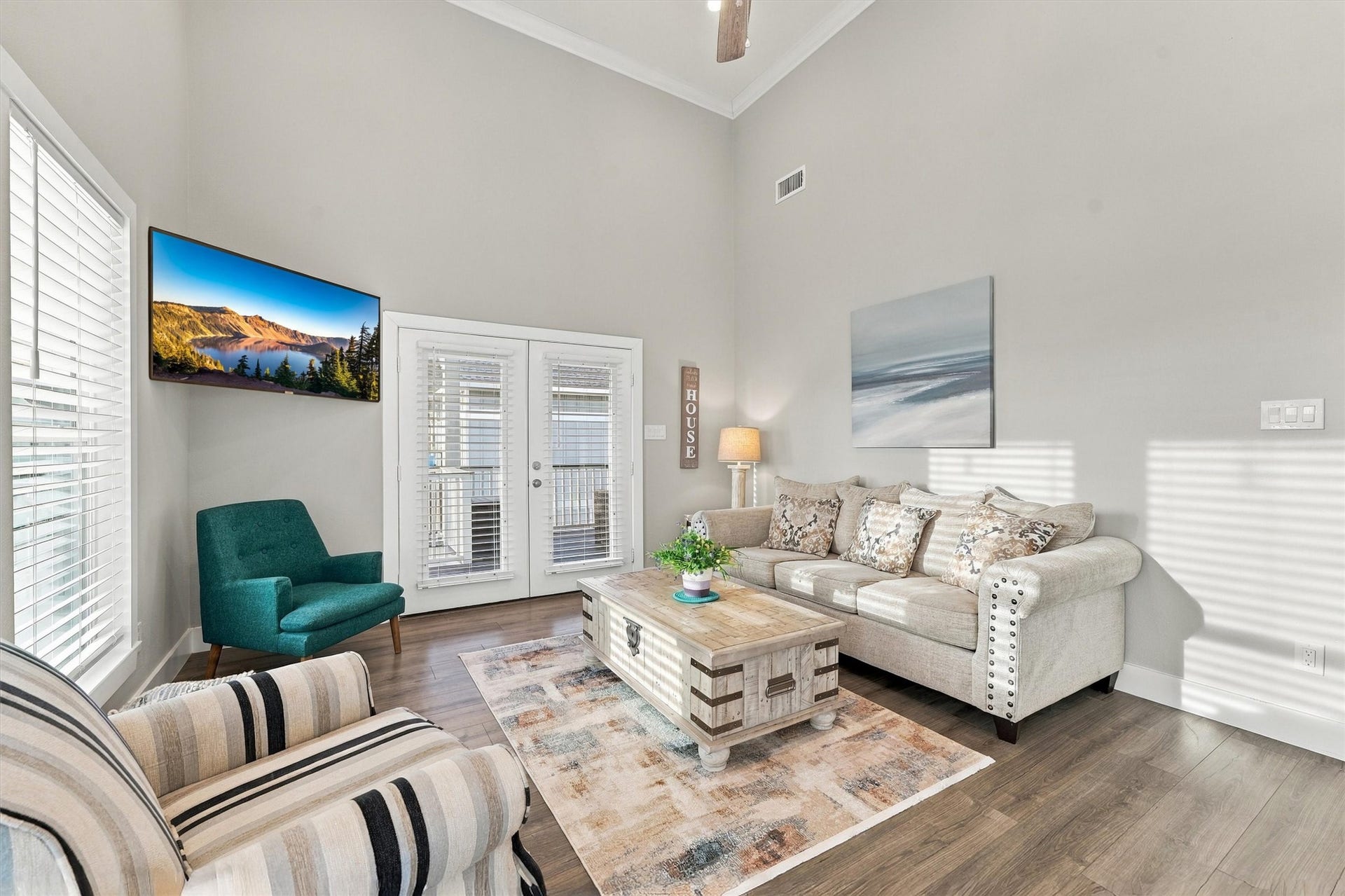 3931 Laguna Drive, Galveston, TX 77554 3931 Laguna Drive, Galveston, TX 77554