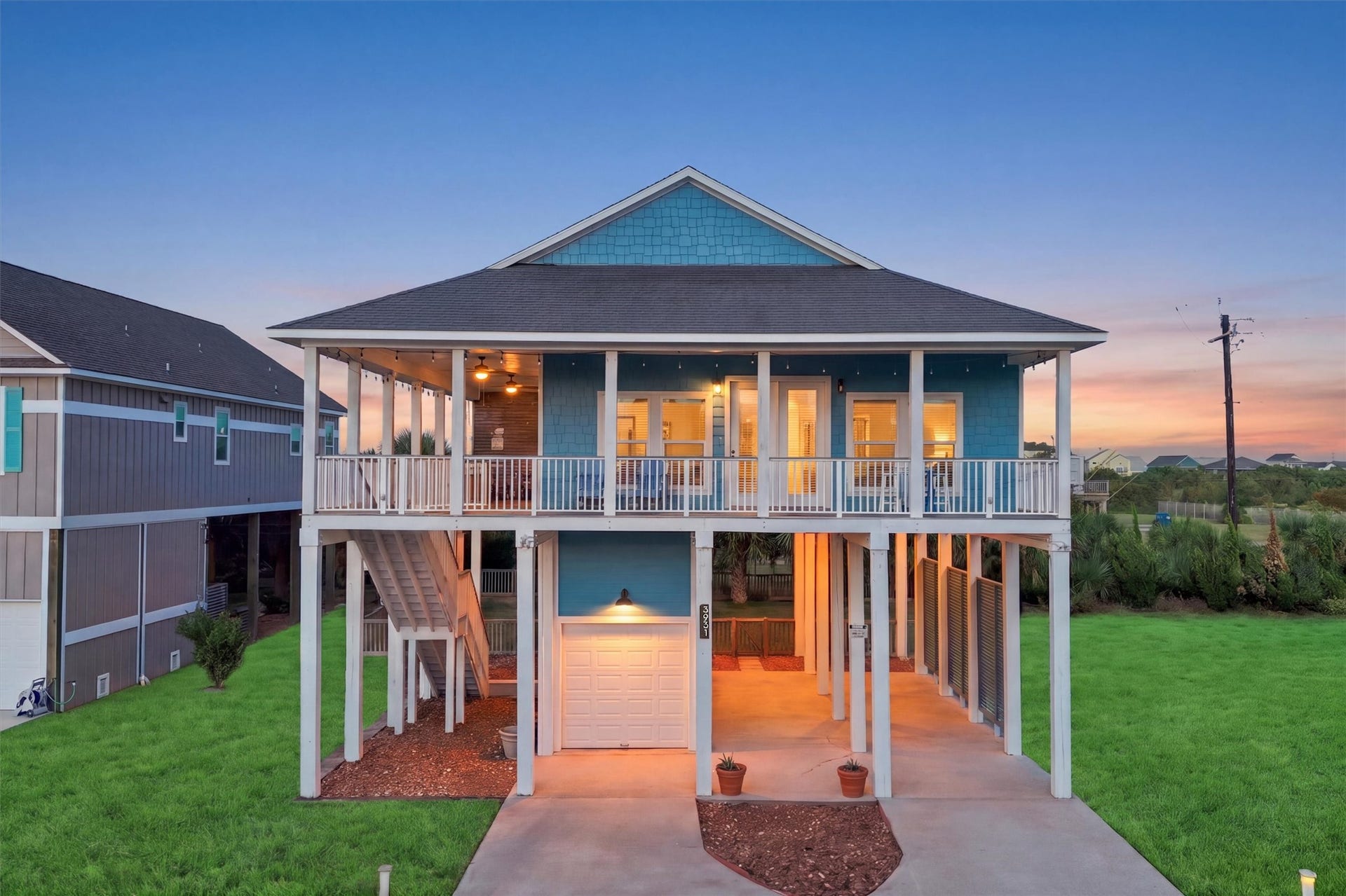 3931 Laguna Drive, Galveston, TX 77554 3931 Laguna Drive, Galveston, TX 77554