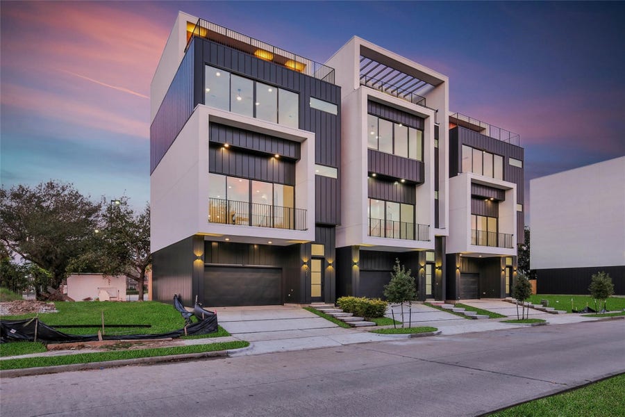 Property photo for 709 Memorial Heights Drive, Houston, TX