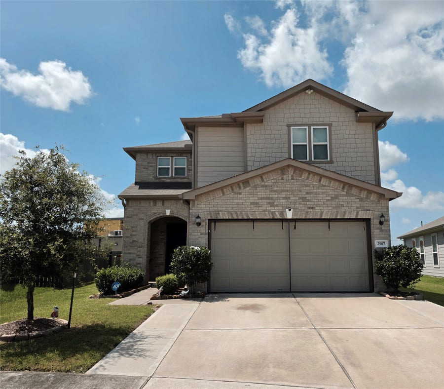 Property photo for 2507 Yellow Buckeye Ct, Houston, TX