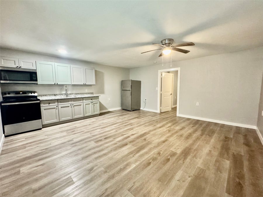 Property photo for 6705 Fairway Dr, #4, Houston, TX