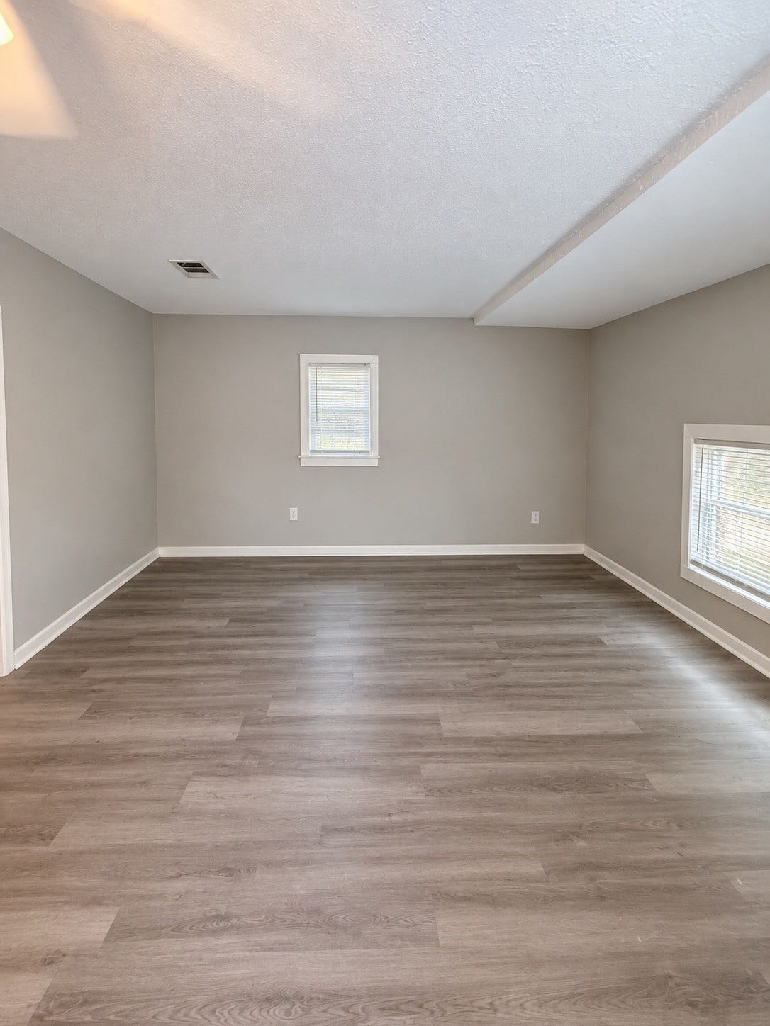 16907 Argyle Road, Houston, TX 77049 16907 Argyle Road, Houston, TX 77049