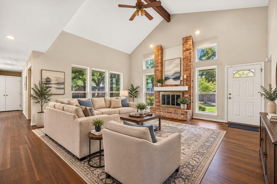 Property photo for 6138 Gallant Forest Drive, Houston, TX