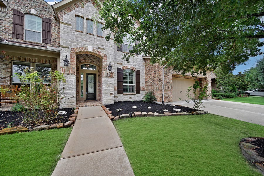 Property photo for 27707 Lakeway Trail Lane, Fulshear, TX
