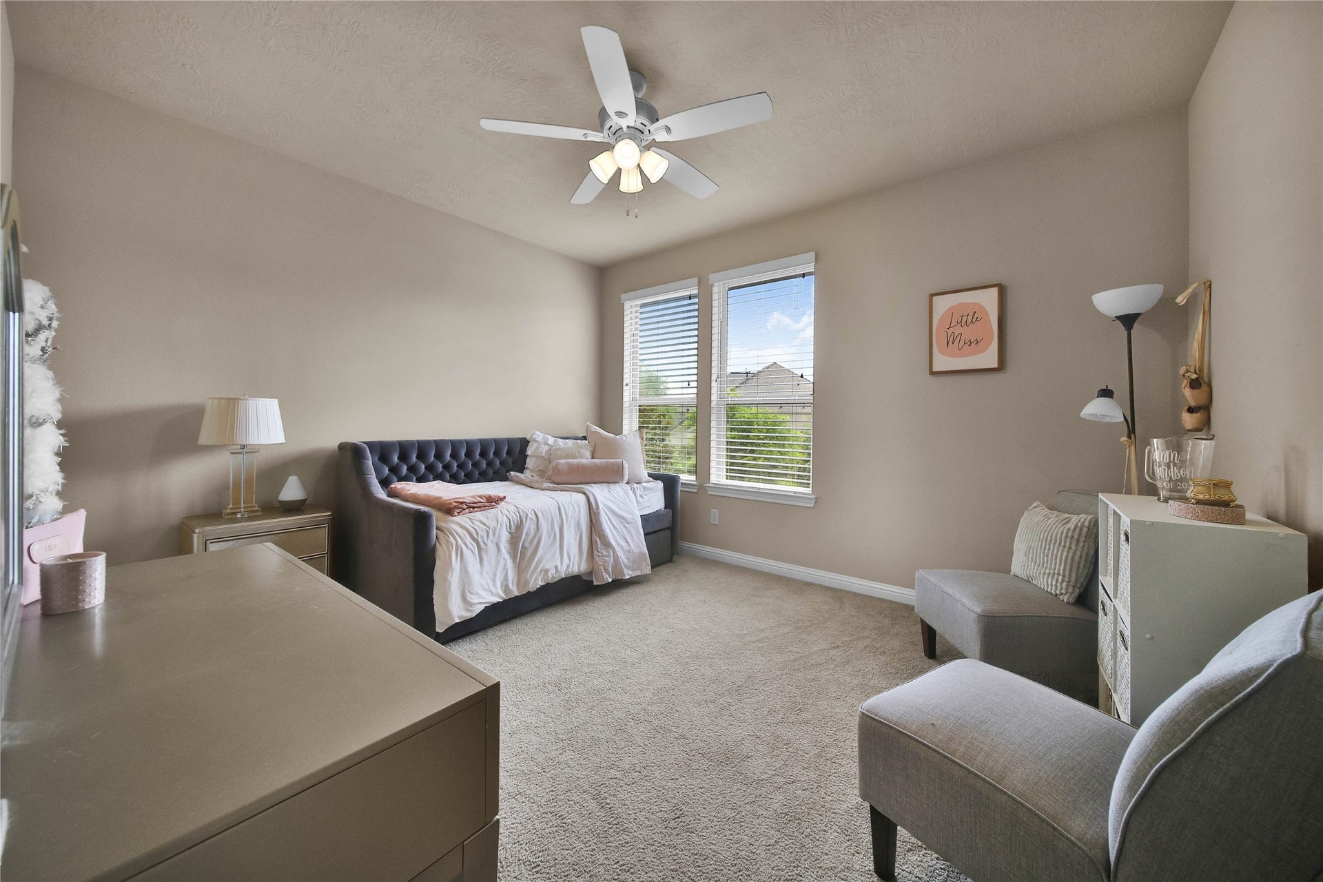 27707 Lakeway Trail Lane, Fulshear, TX 77441 Each upstairs bedroom has a ceiling fan and walk in closet.