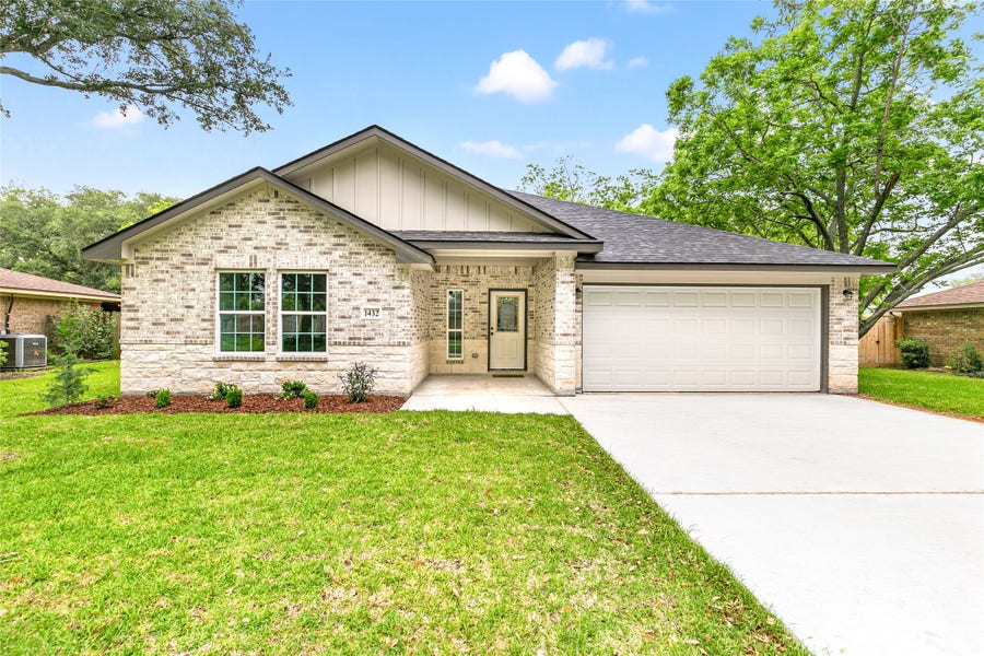 Property photo for 1432 Camellia Street, Sweeny, TX