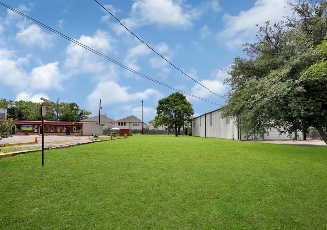 0000 Broadway, La Porte, TX 77571 0000 Broadway, La Porte, TX 77571