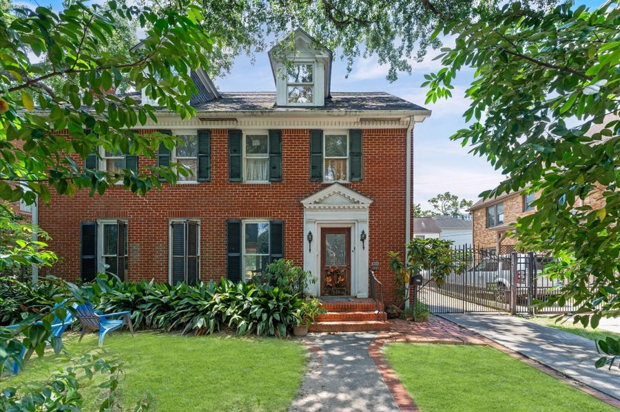 Property photo for 1635 Milford Street, Houston, TX