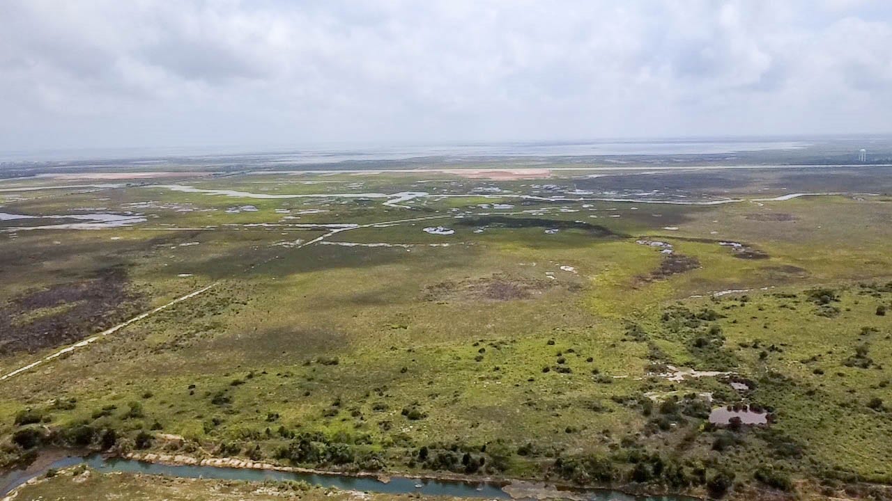 7600 Gulf Street, Hitchcock, TX 77563 7600 Gulf Street, Hitchcock, TX 77563