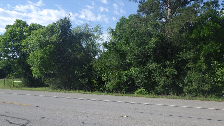 Property photo for 630 Fm 2917 Road, Alvin, TX