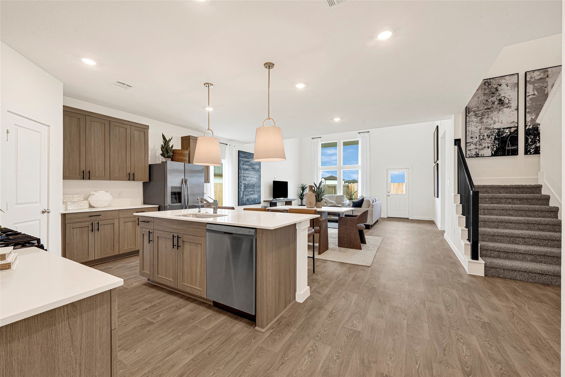 4831 Lemon Grove Drive, Rosenberg, TX 77469 *Images and 3D tour are for illustration only and options may vary from home as built.