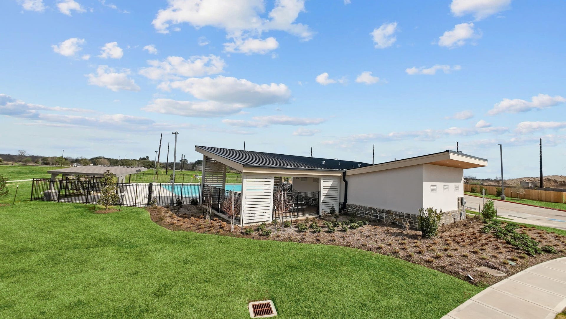 4831 Lemon Grove Drive, Rosenberg, TX 77469 *Images and 3D tour are for illustration only and options may vary from home as built.
